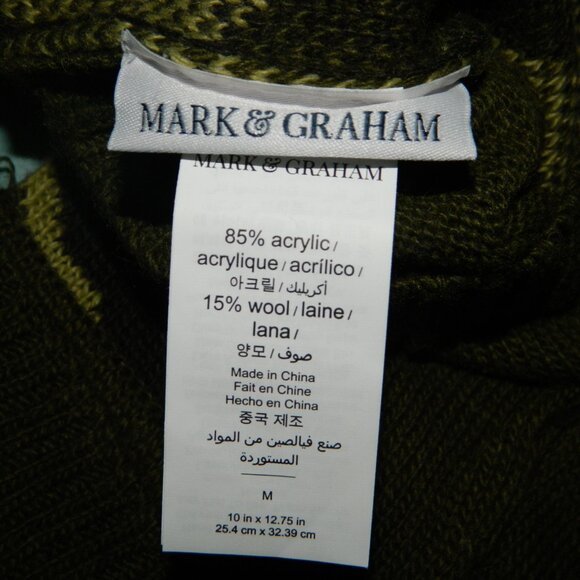 Mark & Graham Camo Print Knit Dog Sweater Sz M "LEO" (S-40) - Picture 4 of 4